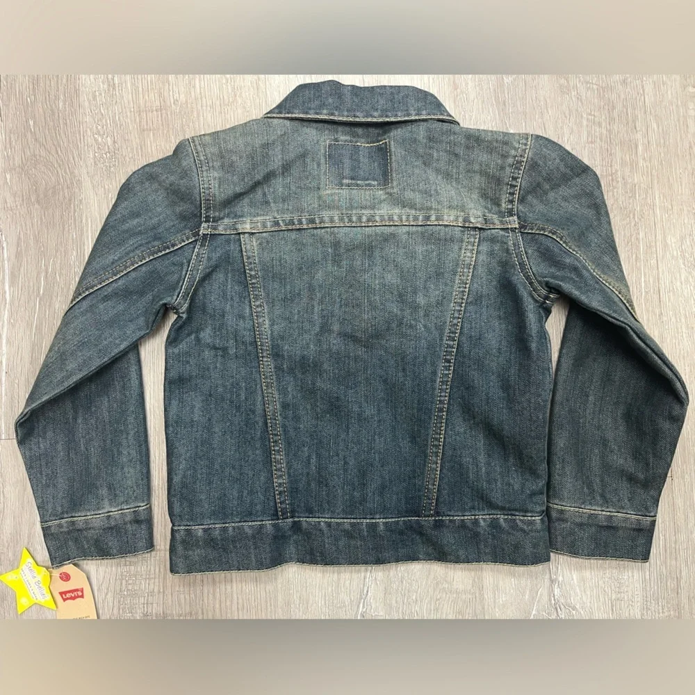 Levi's Dark Blue Denim Jacket with Tan Leather Patch Sz 5